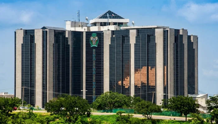 Central Bank of Nigeria headquarters representing new crypto supervision pilot program